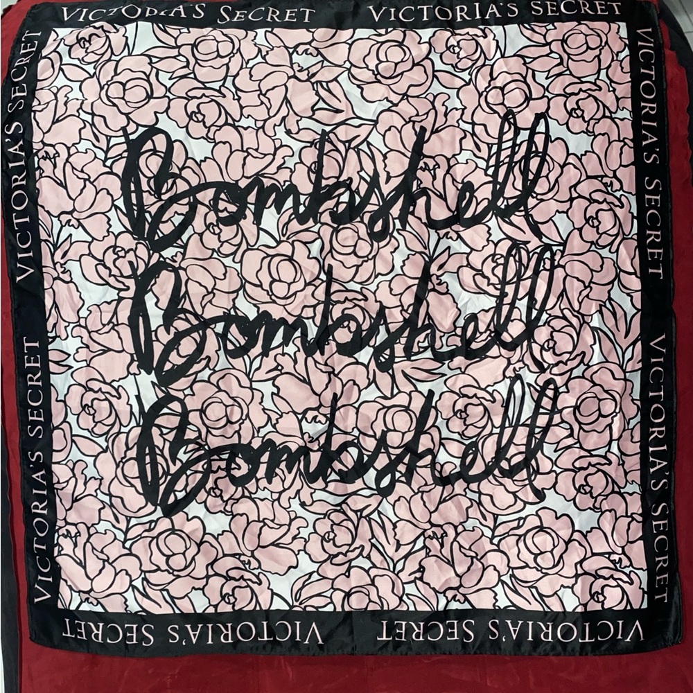 Victoria Secret Scarf Set